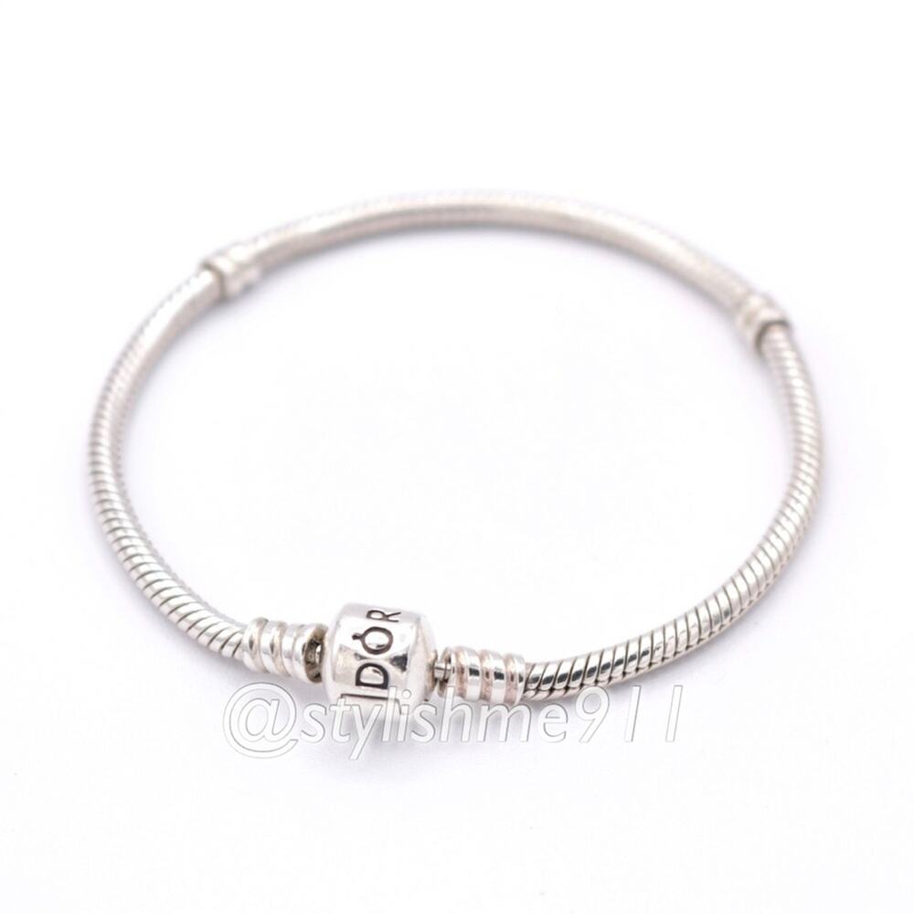 Authentic PANDORA Moments Barrel Clasp Charm Bracelet - 590702HV